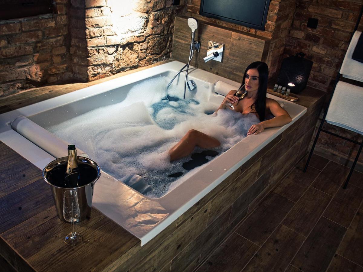 Wellness Gallery Apartments Liberec Eksteriør bilde